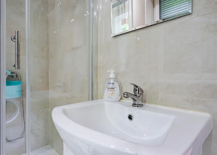 شقة 47 Z Parkingiem *